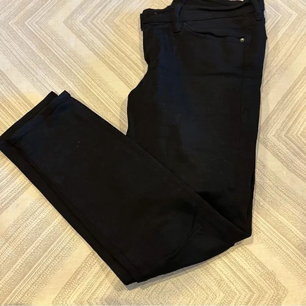 Frame Women’s Black Skinny Jeans